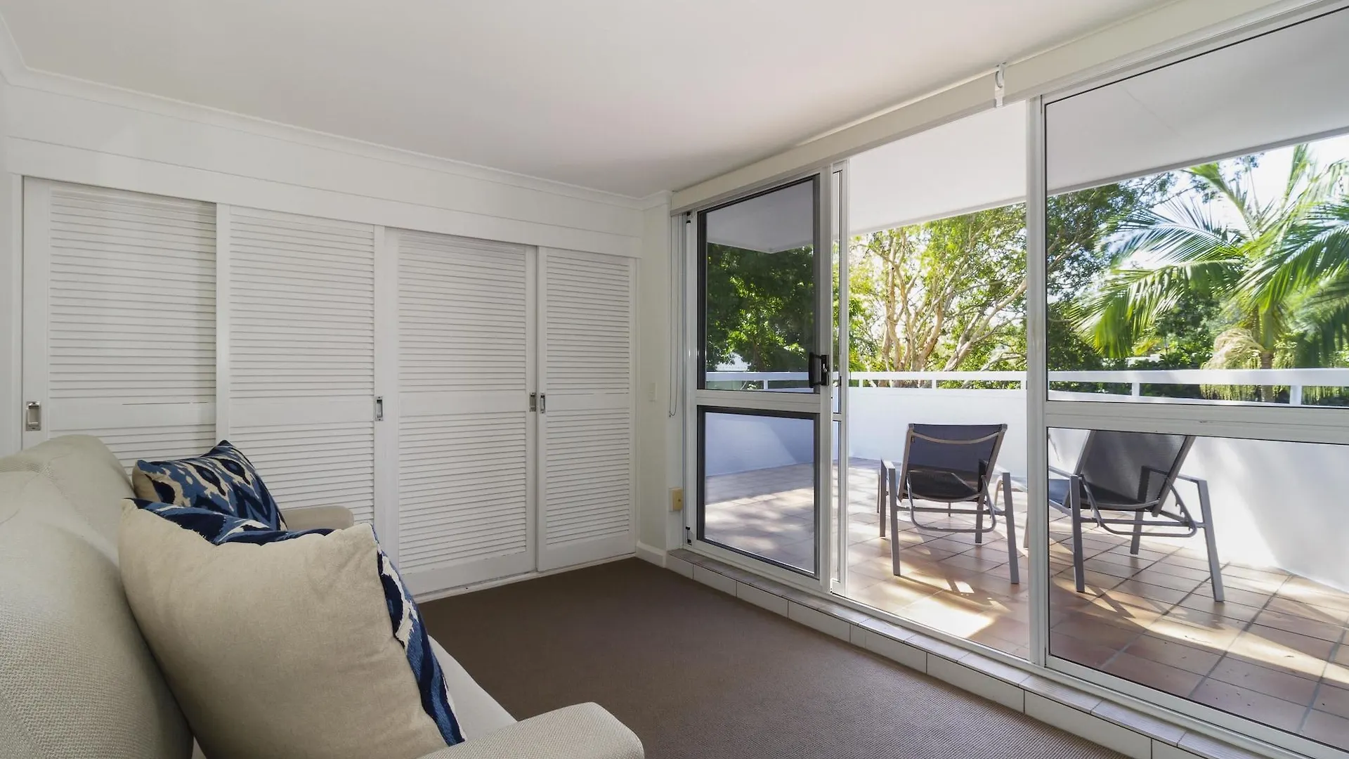 Aparthotel The White House Port Douglas
